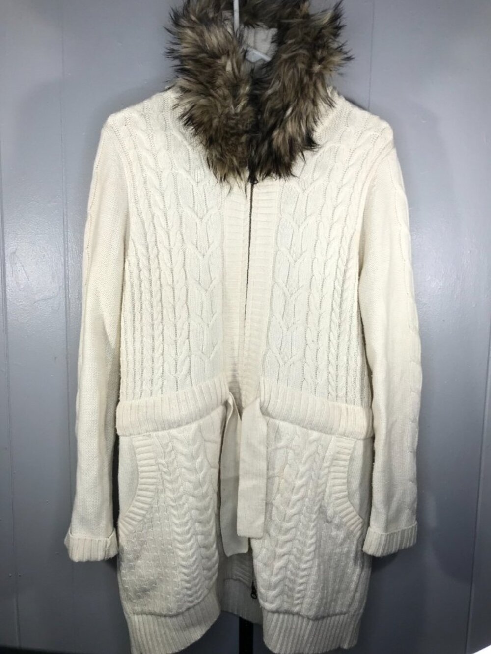 Woolrich Cardigan Sweater LG White Cable Knit Faux Fur Hooded Belted Lambswool